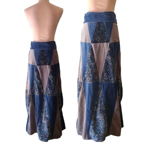 VTG 70s Glen of Michigan Blue Velvet Floral Patchwork Quilted Maxi Skirt Small - Picture 8 of 13